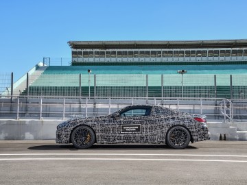 BMW M8 &ndash; Na finiszu